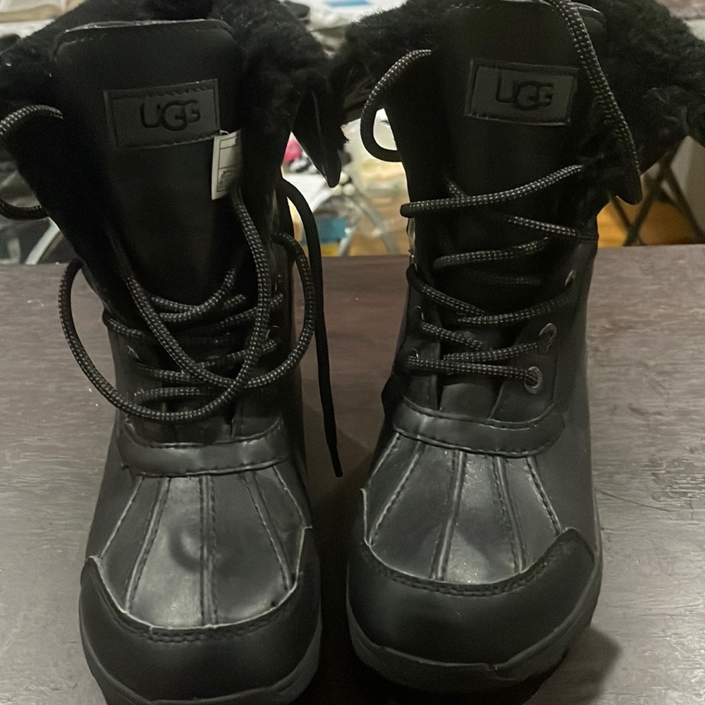 Winter boots